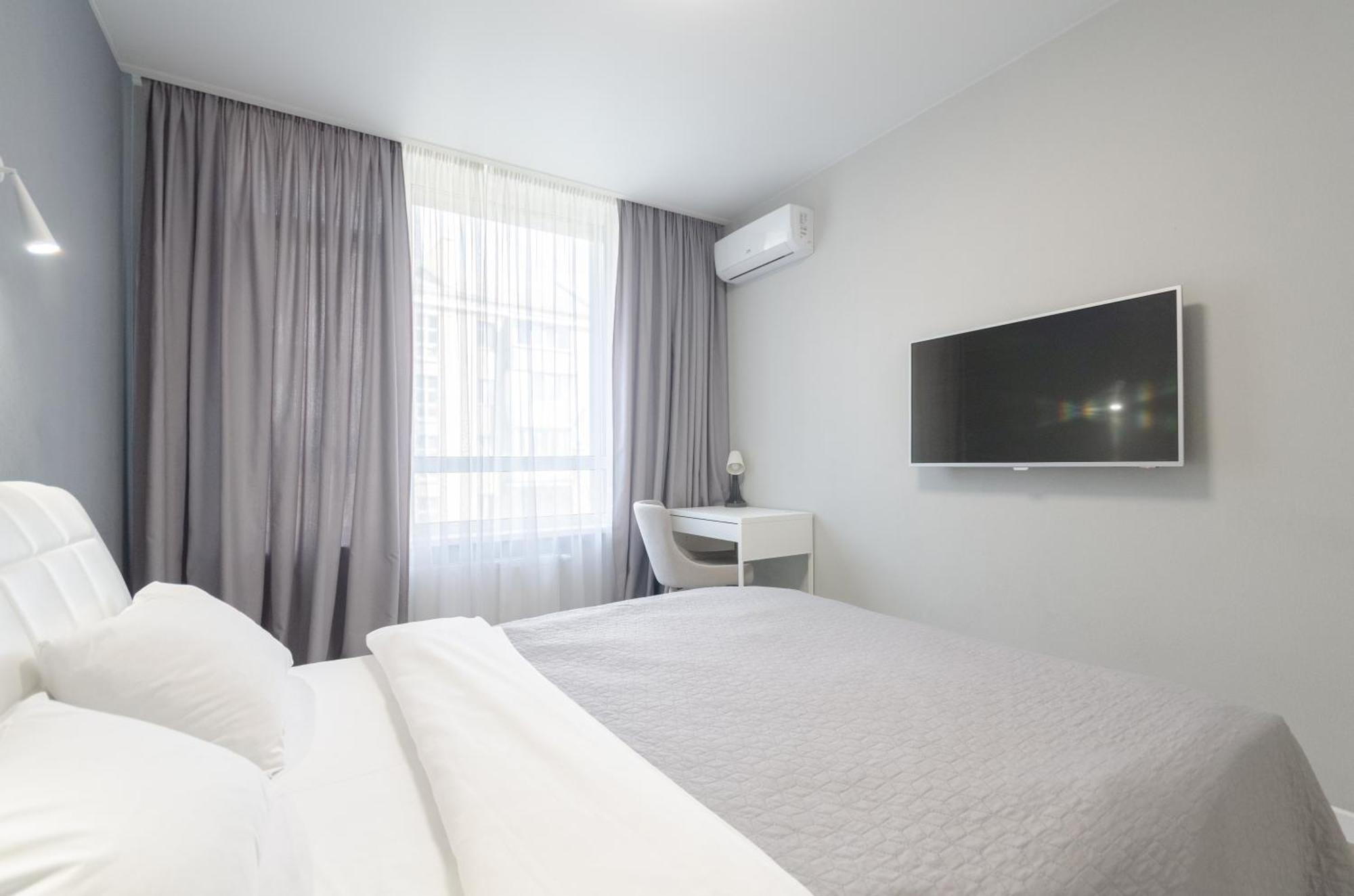 Petrovdom 408-467-471-277-377 In Central Park Cozy Apartments Kiev Eksteriør billede