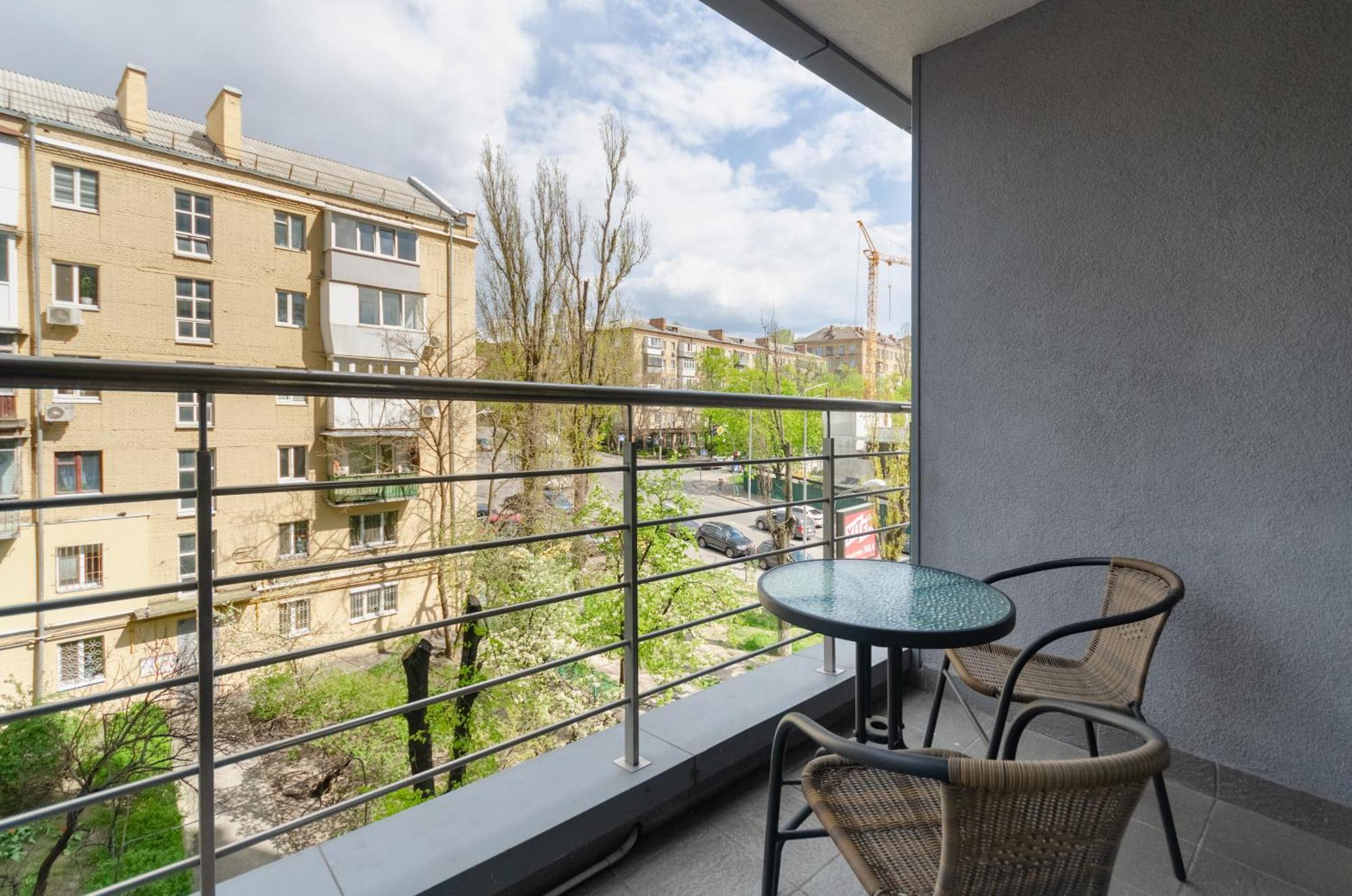 Petrovdom 408-467-471-277-377 In Central Park Cozy Apartments Kiev Eksteriør billede