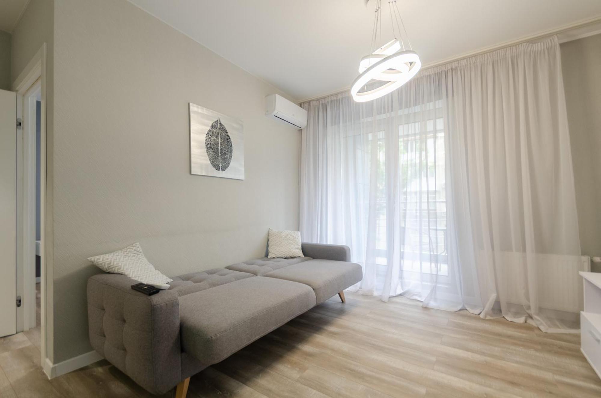 Petrovdom 408-467-471-277-377 In Central Park Cozy Apartments Kiev Eksteriør billede